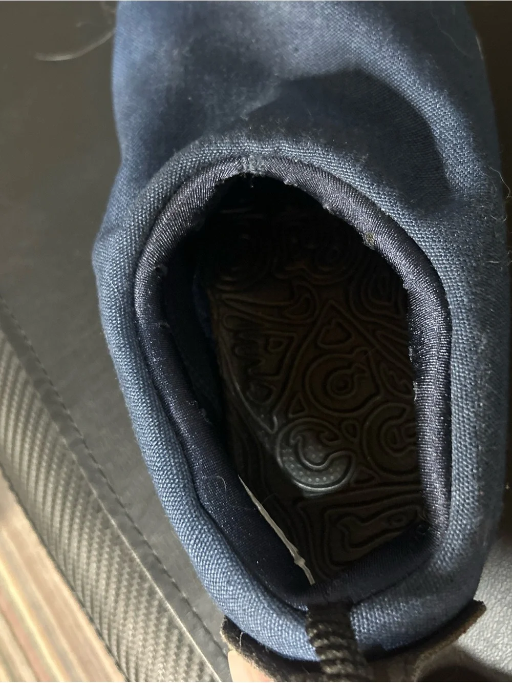 Nike Slip-On Moc in Navy and White Size 5.5